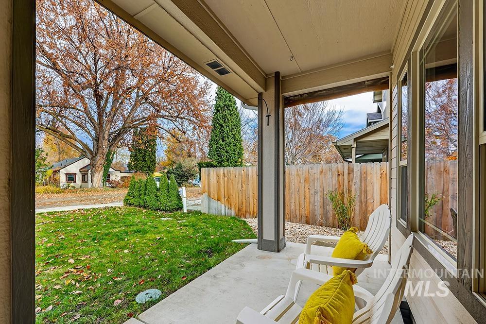 4425 W Freemont St, Boise, Idaho 83706, 2 Bedrooms, 1.5 Bathrooms, Residential For Sale, Price $399,999, 98967995