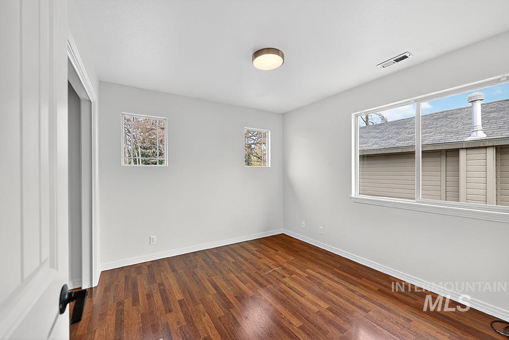 4425 W Freemont St, Boise, Idaho 83706, 2 Bedrooms, 1.5 Bathrooms, Residential For Sale, Price $399,999, 98967995