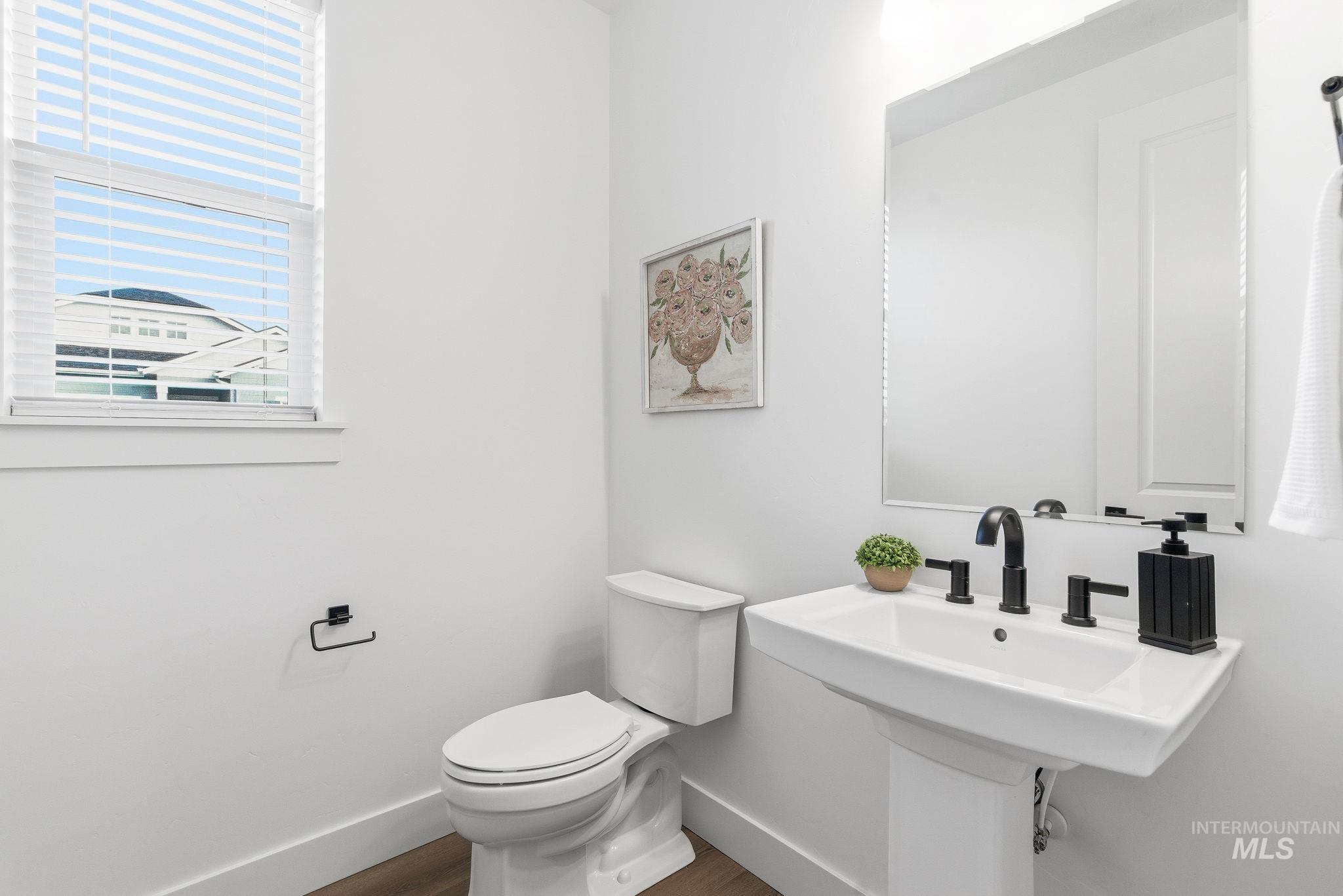 664 E Lockhart St, Meridian, Idaho 83646, 4 Bedrooms, 2.5 Bathrooms, Residential For Sale, Price $699,990, 98967998