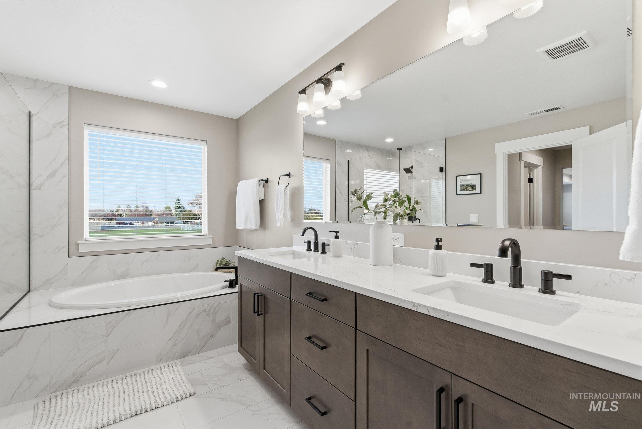 664 E Lockhart St, Meridian, Idaho 83646, 4 Bedrooms, 2.5 Bathrooms, Residential For Sale, Price $699,990, 98967998