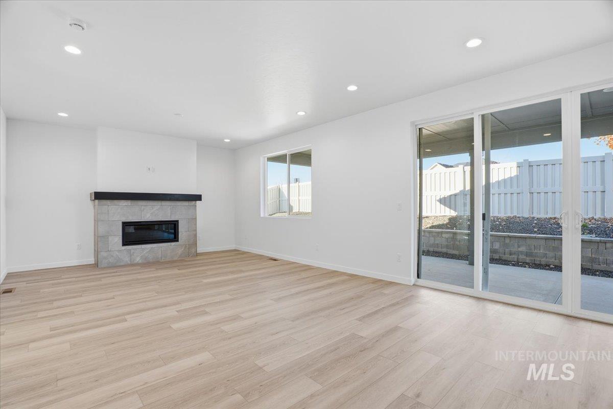 1216 Stirling Meadows Ct, Middleton, Idaho 83644, 3 Bedrooms, 2.5 Bathrooms, Residential For Sale, Price $534,990, 98968000