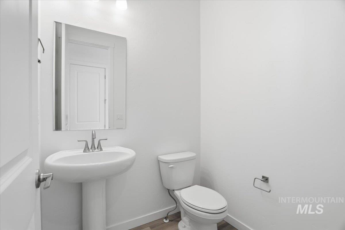 1216 Stirling Meadows Ct, Middleton, Idaho 83644, 3 Bedrooms, 2.5 Bathrooms, Residential For Sale, Price $534,990, 98968000