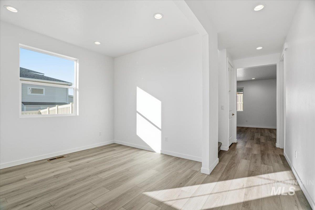 1216 Stirling Meadows Ct, Middleton, Idaho 83644, 3 Bedrooms, 2.5 Bathrooms, Residential For Sale, Price $534,990, 98968000