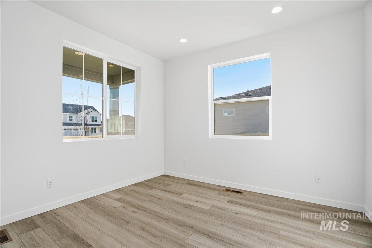 1216 Stirling Meadows Ct, Middleton, Idaho 83644, 3 Bedrooms, 2.5 Bathrooms, Residential For Sale, Price $534,990, 98968000