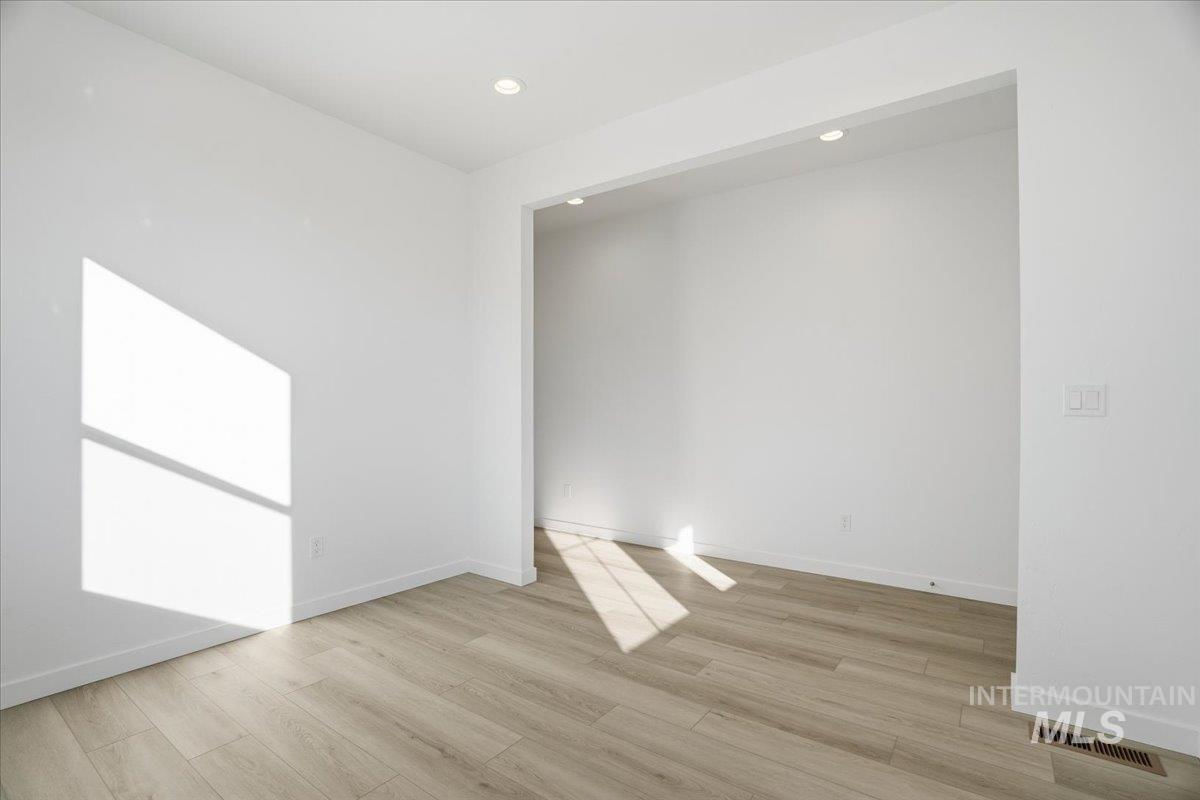 1216 Stirling Meadows Ct, Middleton, Idaho 83644, 3 Bedrooms, 2.5 Bathrooms, Residential For Sale, Price $534,990, 98968000