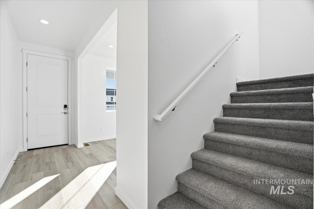 1216 Stirling Meadows Ct, Middleton, Idaho 83644, 3 Bedrooms, 2.5 Bathrooms, Residential For Sale, Price $534,990, 98968000