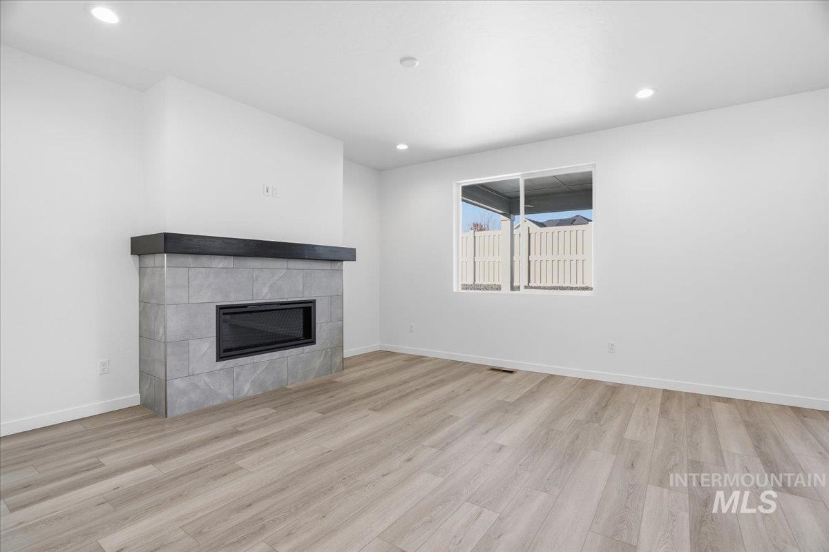 1216 Stirling Meadows Ct, Middleton, Idaho 83644, 3 Bedrooms, 2.5 Bathrooms, Residential For Sale, Price $534,990, 98968000