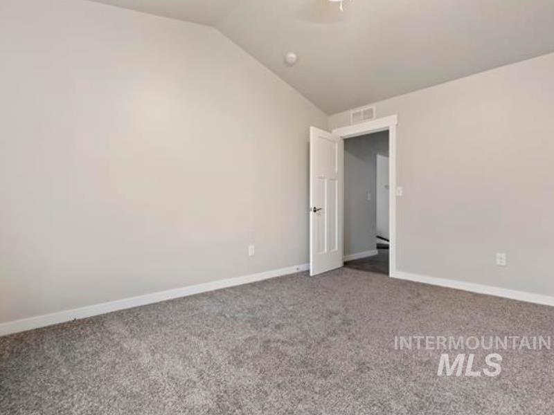 824 & 828 6th St N, Nampa, Idaho 83687, 3 Bedrooms, 2 Bathrooms, Residential Income For Sale, Price $649,900, 98968002