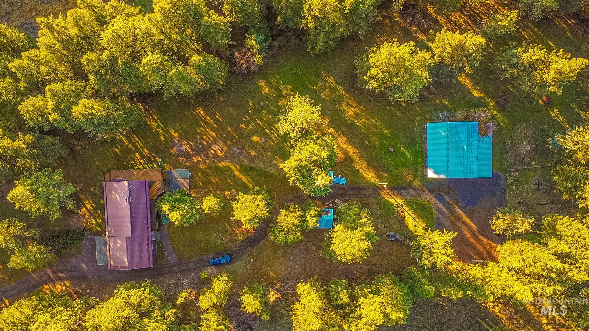 Aerial view of property and surrounding area