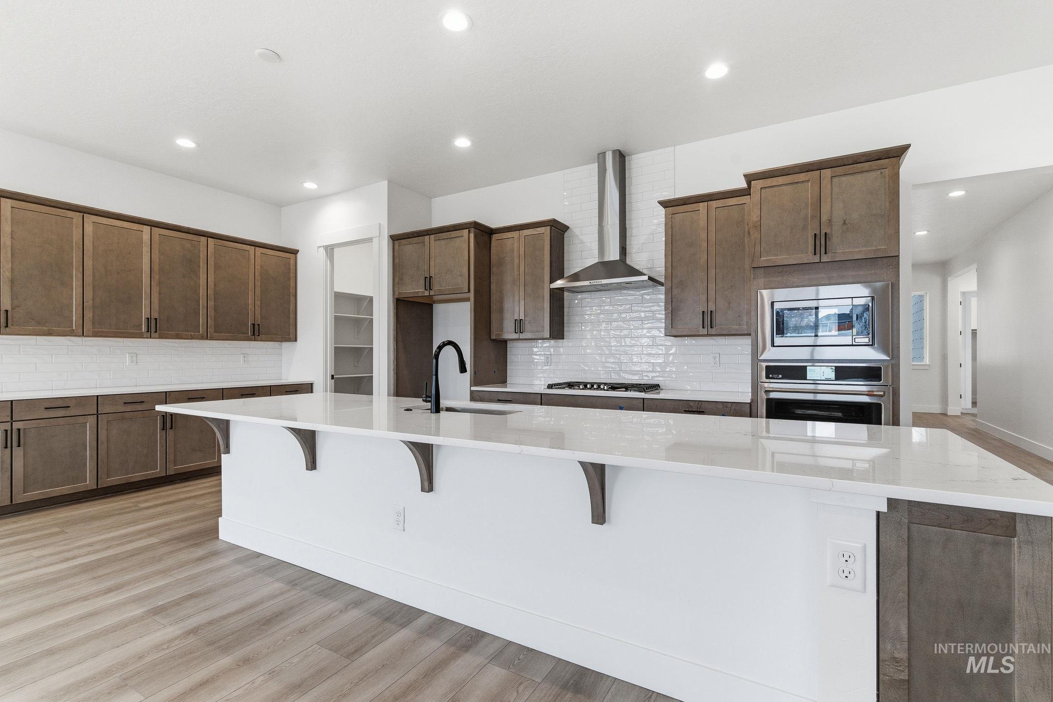 857 N Falling Water Way, Eagle, Idaho 83616, 3 Bedrooms, 2.5 Bathrooms, Residential For Sale, Price $839,990, 98968006