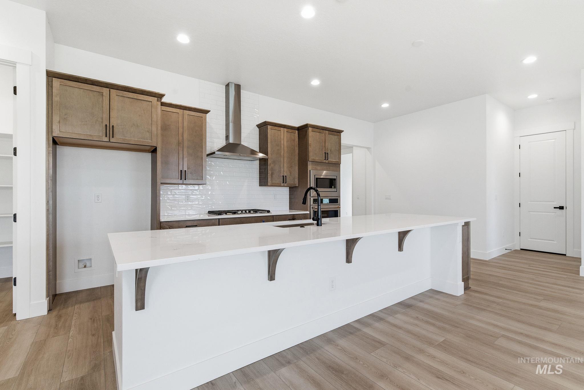 857 N Falling Water Way, Eagle, Idaho 83616, 3 Bedrooms, 2.5 Bathrooms, Residential For Sale, Price $839,990, 98968006