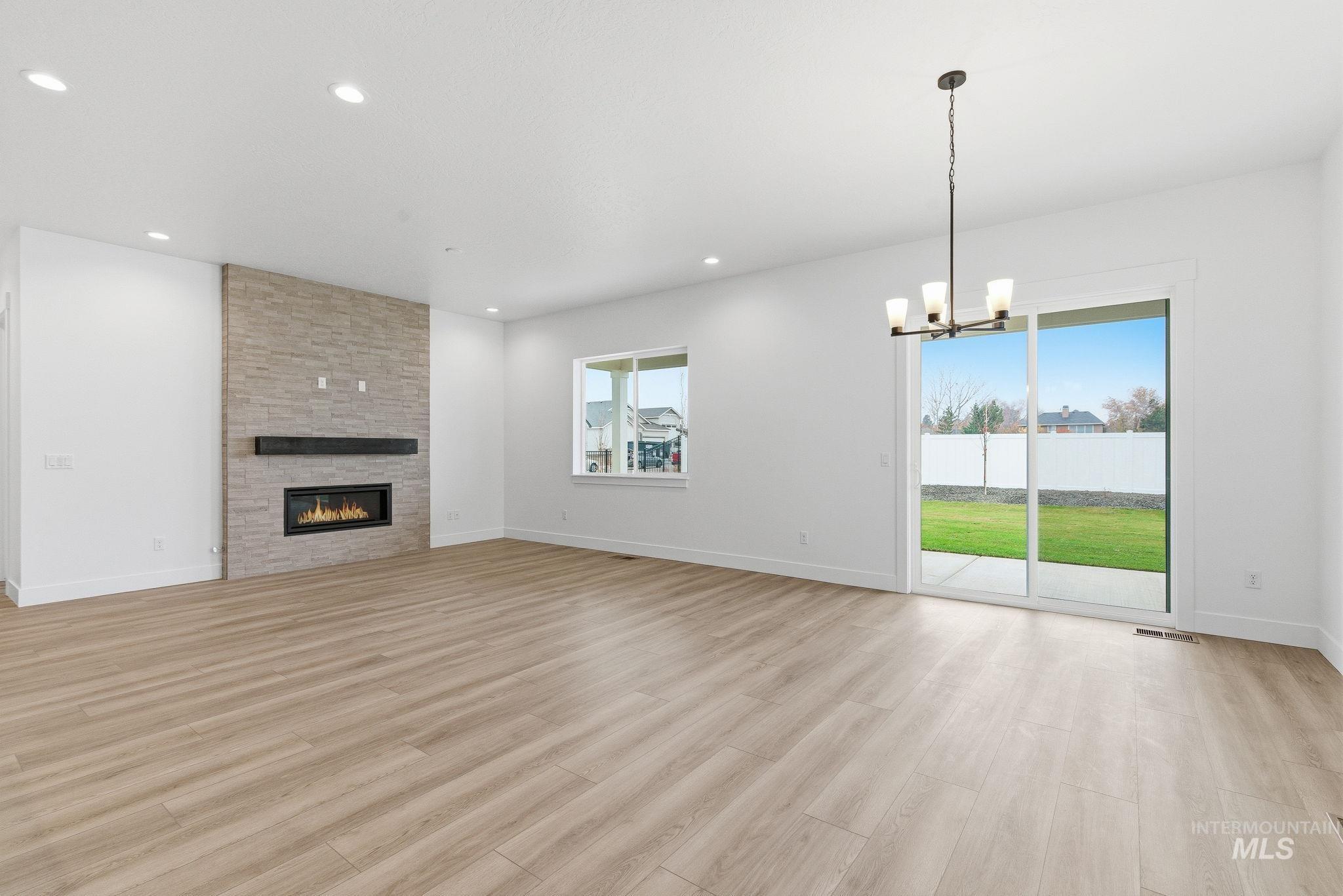 857 N Falling Water Way, Eagle, Idaho 83616, 3 Bedrooms, 2.5 Bathrooms, Residential For Sale, Price $839,990, 98968006