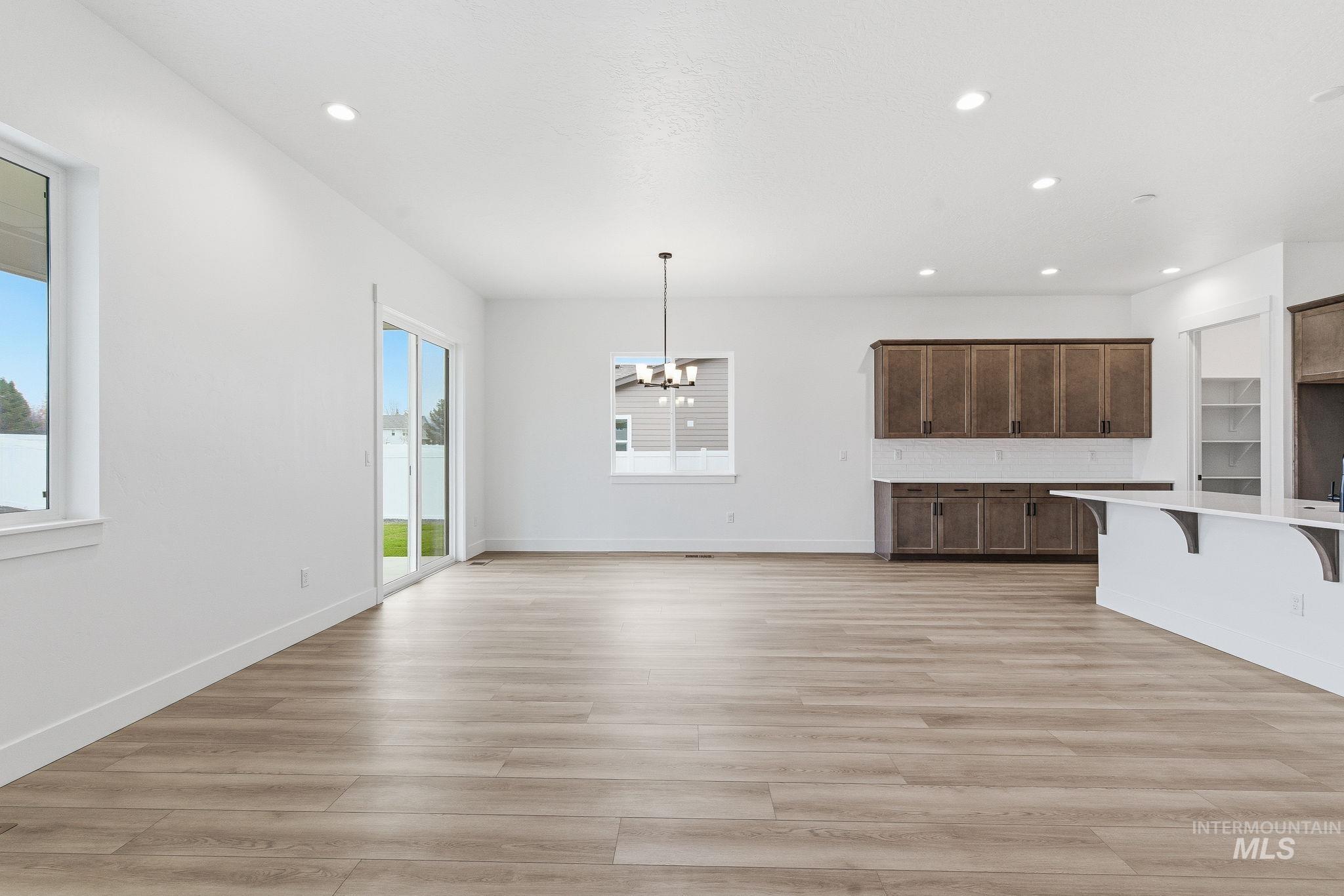 857 N Falling Water Way, Eagle, Idaho 83616, 3 Bedrooms, 2.5 Bathrooms, Residential For Sale, Price $839,990, 98968006