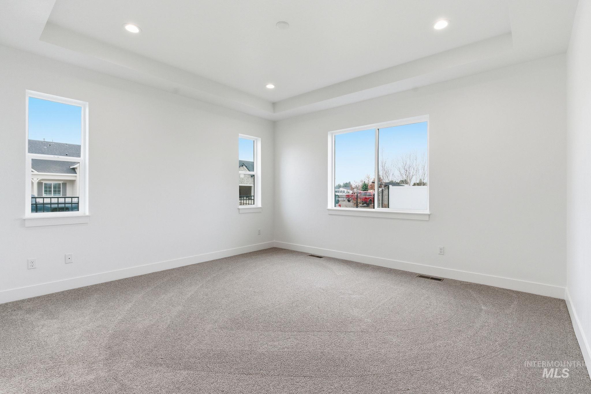 857 N Falling Water Way, Eagle, Idaho 83616, 3 Bedrooms, 2.5 Bathrooms, Residential For Sale, Price $839,990, 98968006