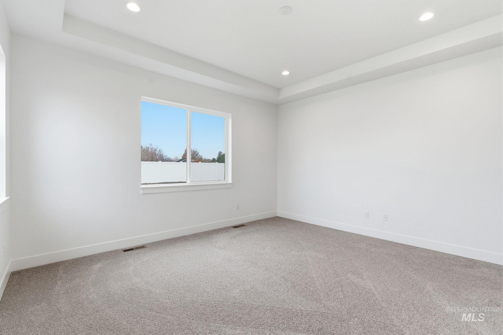 857 N Falling Water Way, Eagle, Idaho 83616, 3 Bedrooms, 2.5 Bathrooms, Residential For Sale, Price $839,990, 98968006