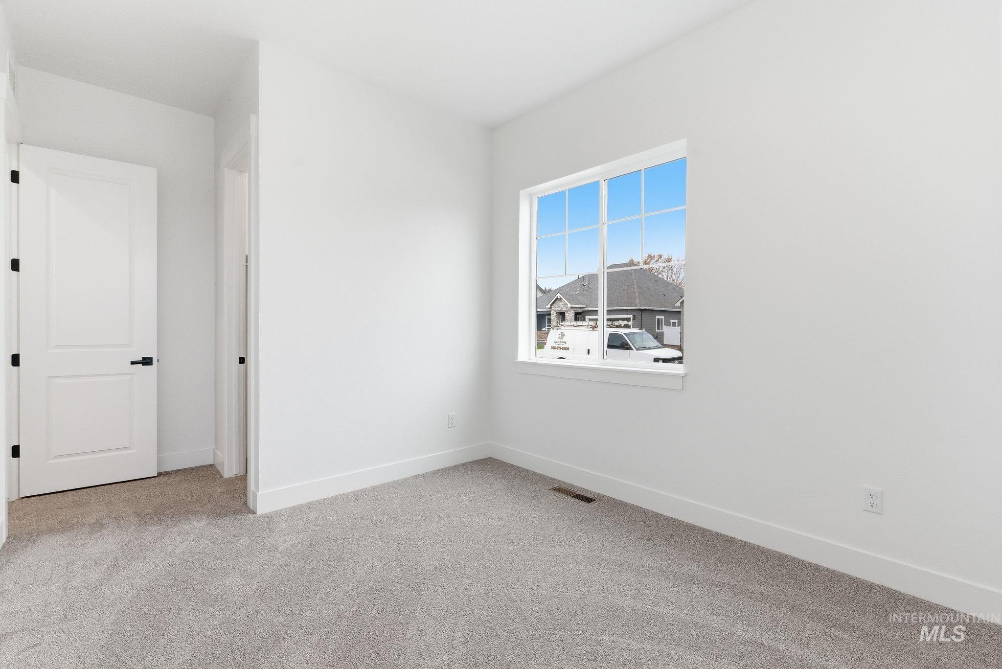 857 N Falling Water Way, Eagle, Idaho 83616, 3 Bedrooms, 2.5 Bathrooms, Residential For Sale, Price $839,990, 98968006