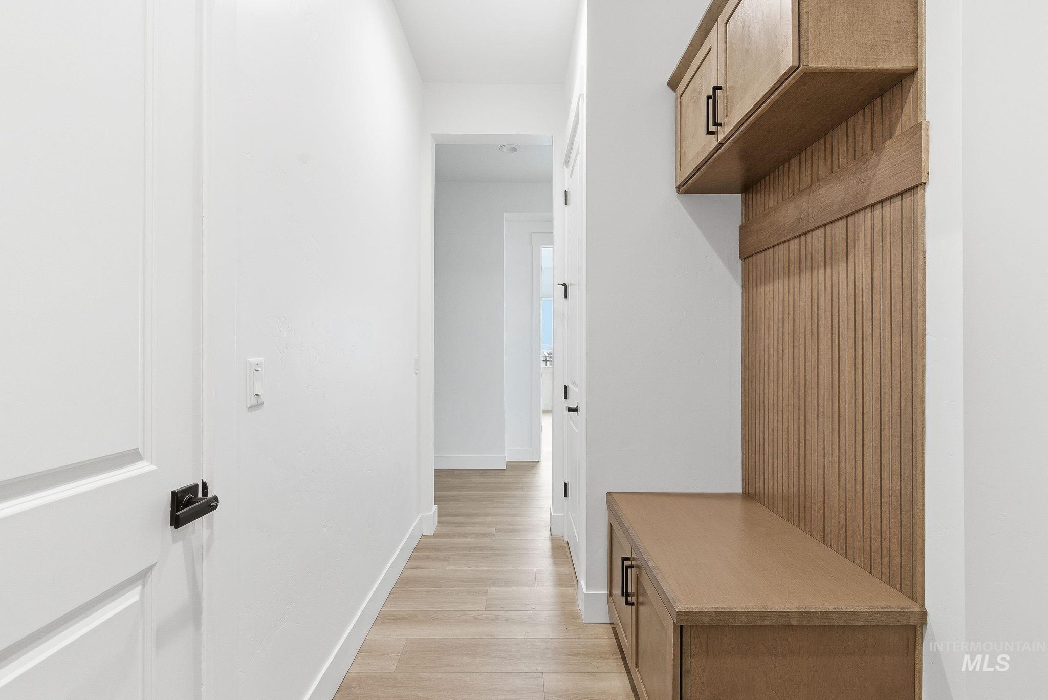 857 N Falling Water Way, Eagle, Idaho 83616, 3 Bedrooms, 2.5 Bathrooms, Residential For Sale, Price $839,990, 98968006