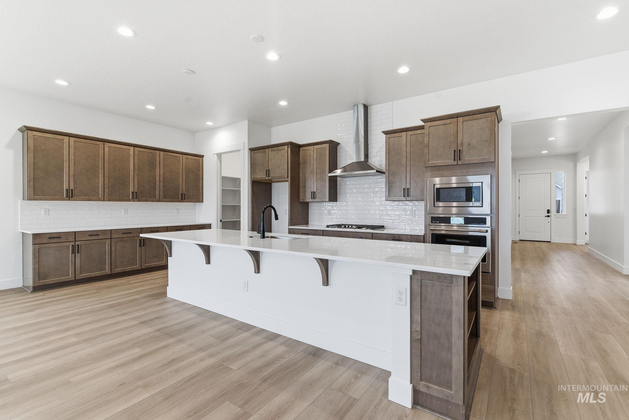 857 N Falling Water Way, Eagle, Idaho 83616, 3 Bedrooms, 2.5 Bathrooms, Residential For Sale, Price $839,990, 98968006