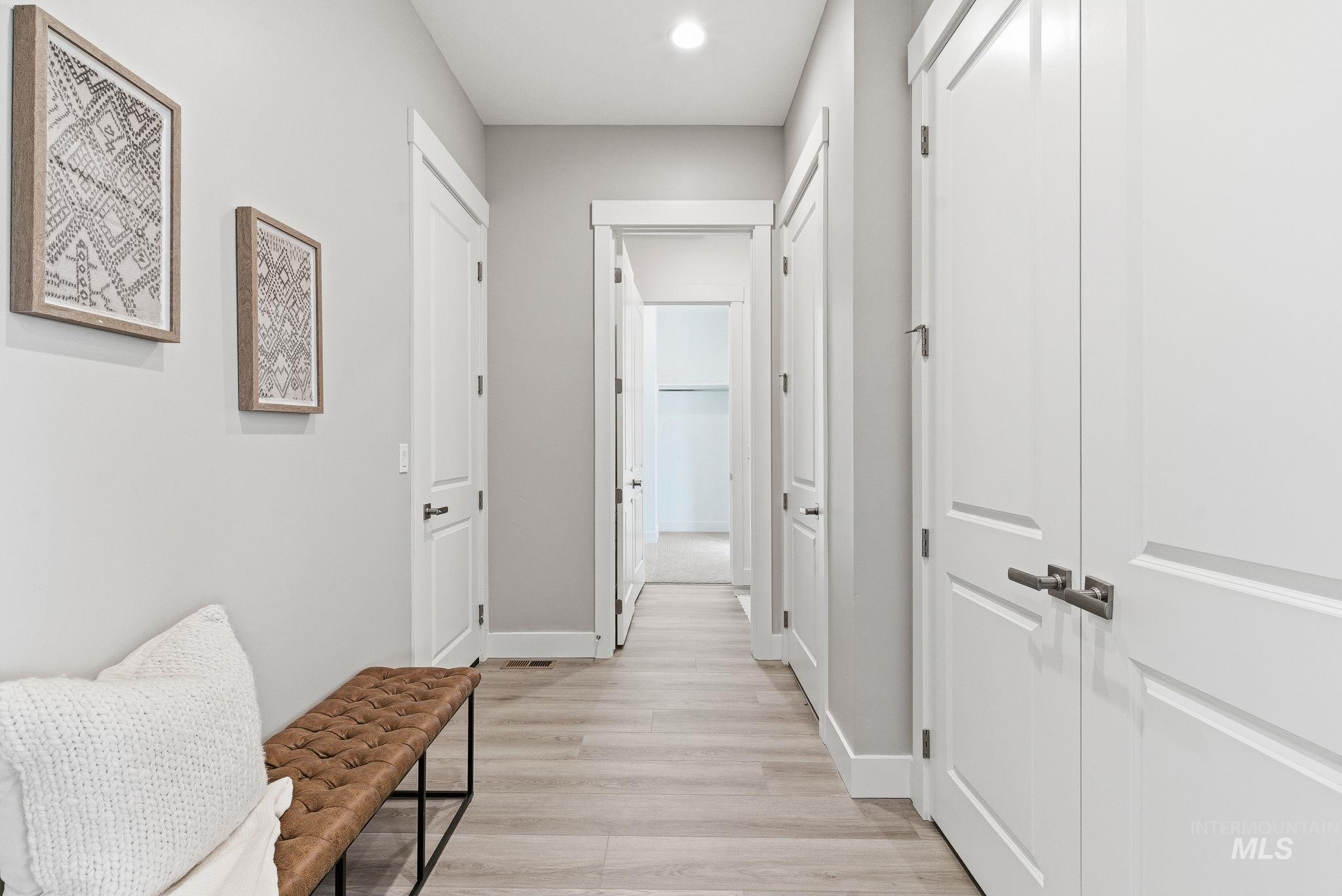 2301 N Mountain Vista Ave, Star, Idaho 83669, 3 Bedrooms, 2.5 Bathrooms, Residential For Sale, Price $749,990, 98968017