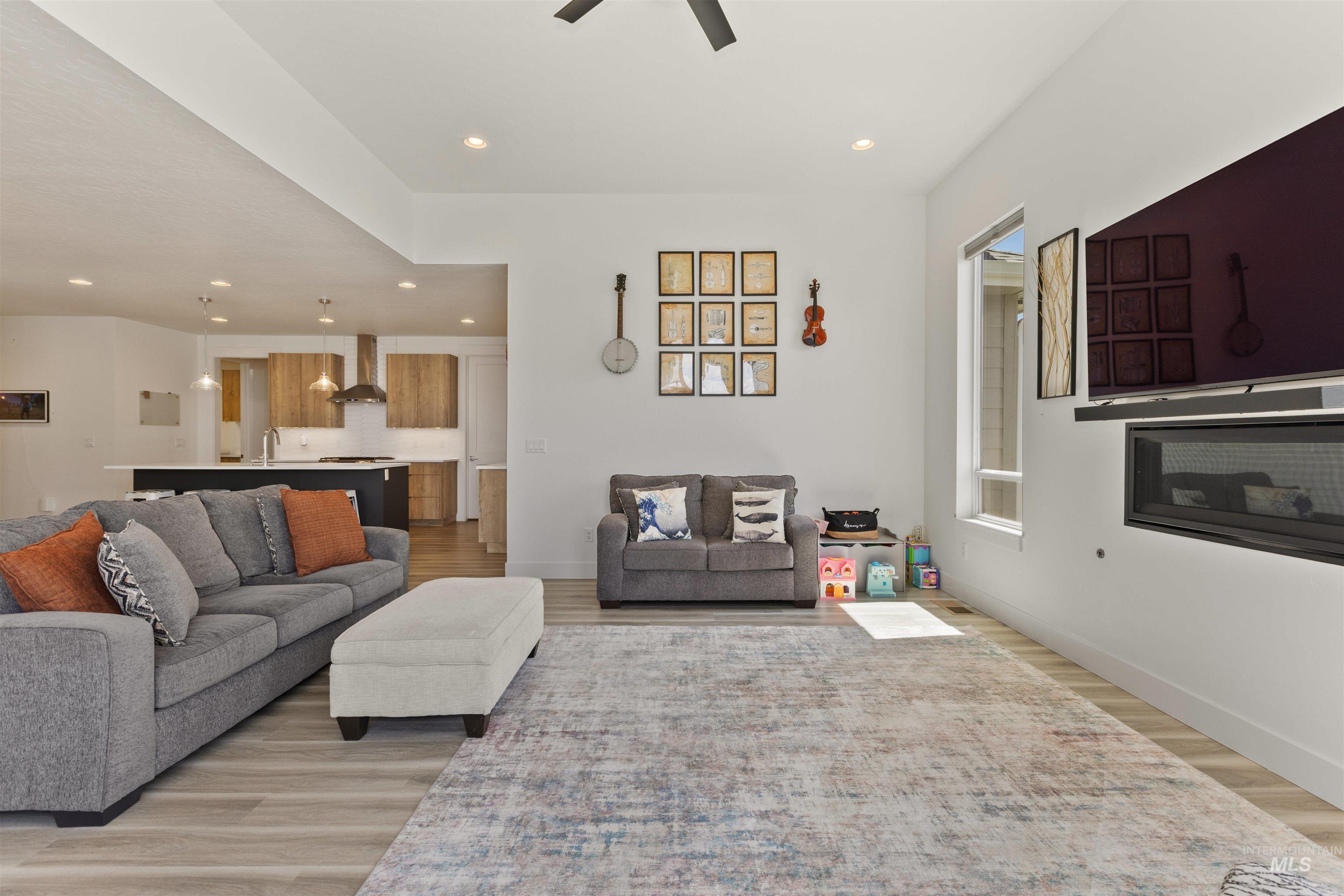 2589 E Jonagold Ct, Emmett, Idaho 83617, 4 Bedrooms, 2 Bathrooms, Residential For Sale, Price $599,900, 98968019