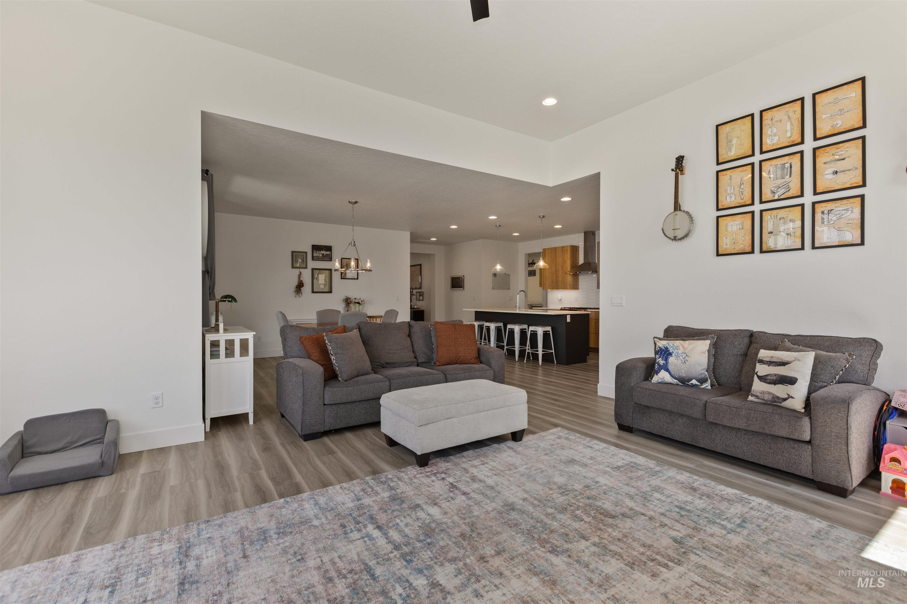 2589 E Jonagold Ct, Emmett, Idaho 83617, 4 Bedrooms, 2 Bathrooms, Residential For Sale, Price $599,900, 98968019