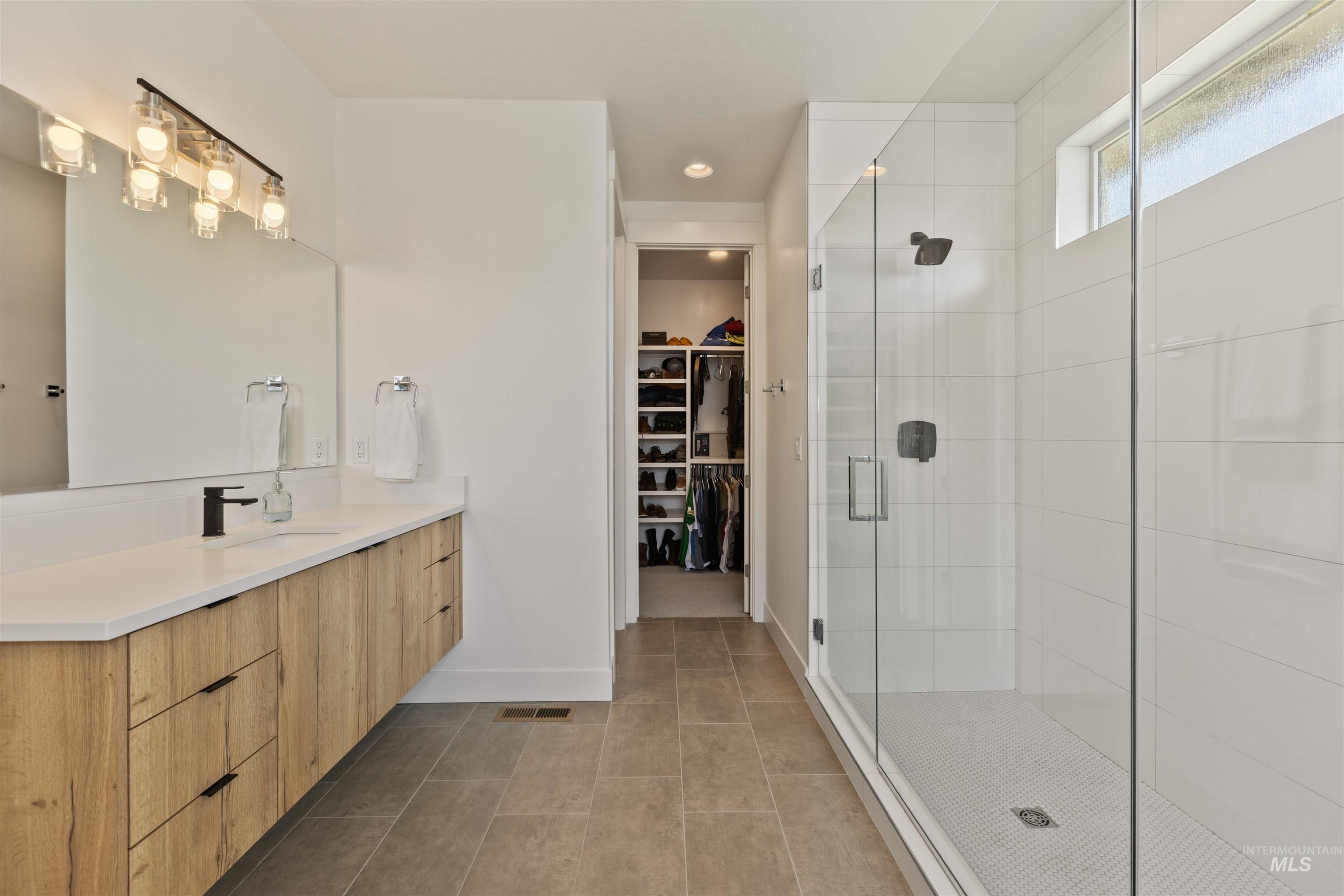 2589 E Jonagold Ct, Emmett, Idaho 83617, 4 Bedrooms, 2 Bathrooms, Residential For Sale, Price $599,900, 98968019