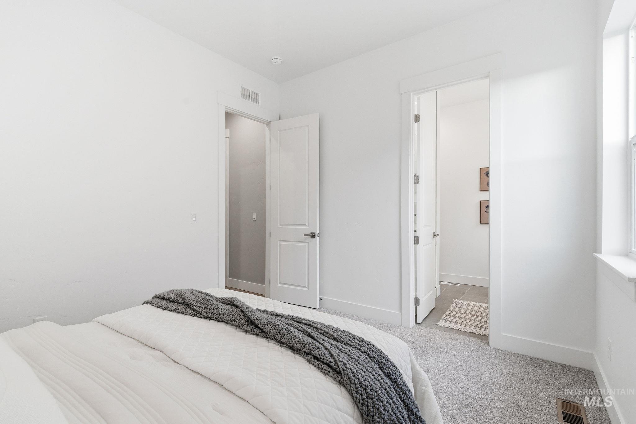 2195 N Mountain Vista Ave, Star, Idaho 83669, 3 Bedrooms, 3.5 Bathrooms, Residential For Sale, Price $739,990, 98968021