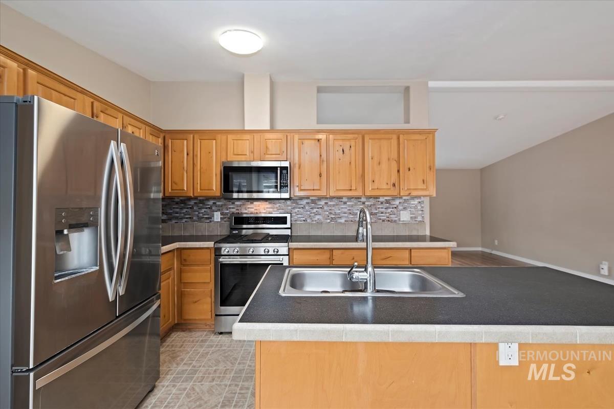 700 E Fairview Ave, Meridian, Idaho 83642-3308, 3 Bedrooms, 2 Bathrooms, Residential For Sale, Price $130,000, 98968035