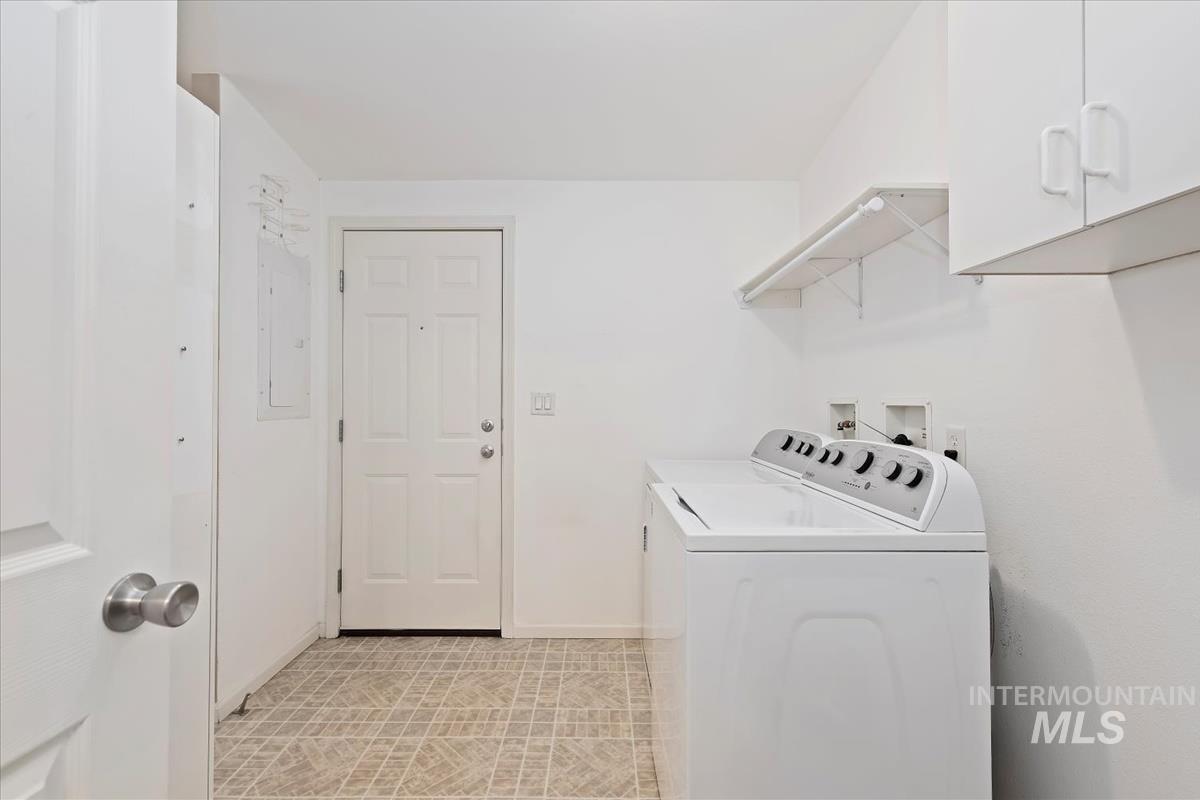 700 E Fairview Ave, Meridian, Idaho 83642-3308, 3 Bedrooms, 2 Bathrooms, Residential For Sale, Price $130,000, 98968035