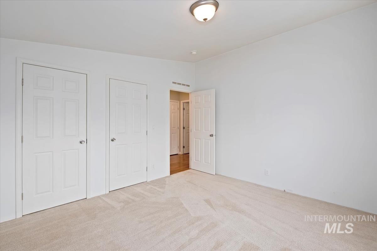 700 E Fairview Ave, Meridian, Idaho 83642-3308, 3 Bedrooms, 2 Bathrooms, Residential For Sale, Price $130,000, 98968035