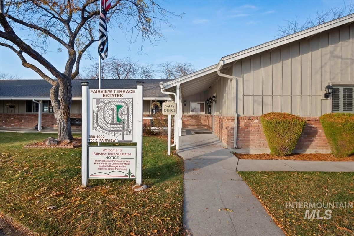 700 E Fairview Ave, Meridian, Idaho 83642-3308, 3 Bedrooms, 2 Bathrooms, Residential For Sale, Price $130,000, 98968035