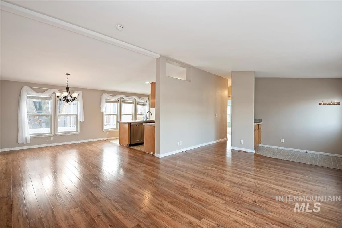 700 E Fairview Ave, Meridian, Idaho 83642-3308, 3 Bedrooms, 2 Bathrooms, Residential For Sale, Price $130,000, 98968035