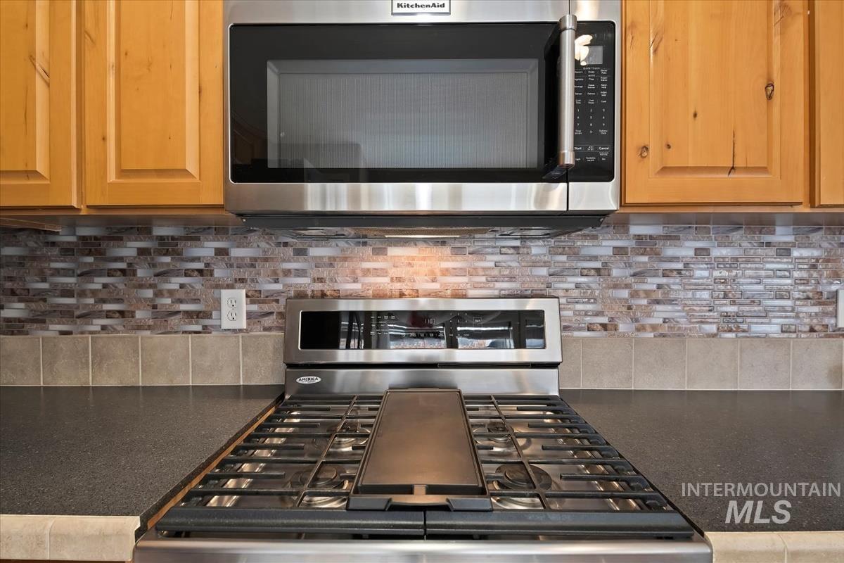 700 E Fairview Ave, Meridian, Idaho 83642-3308, 3 Bedrooms, 2 Bathrooms, Residential For Sale, Price $130,000, 98968035