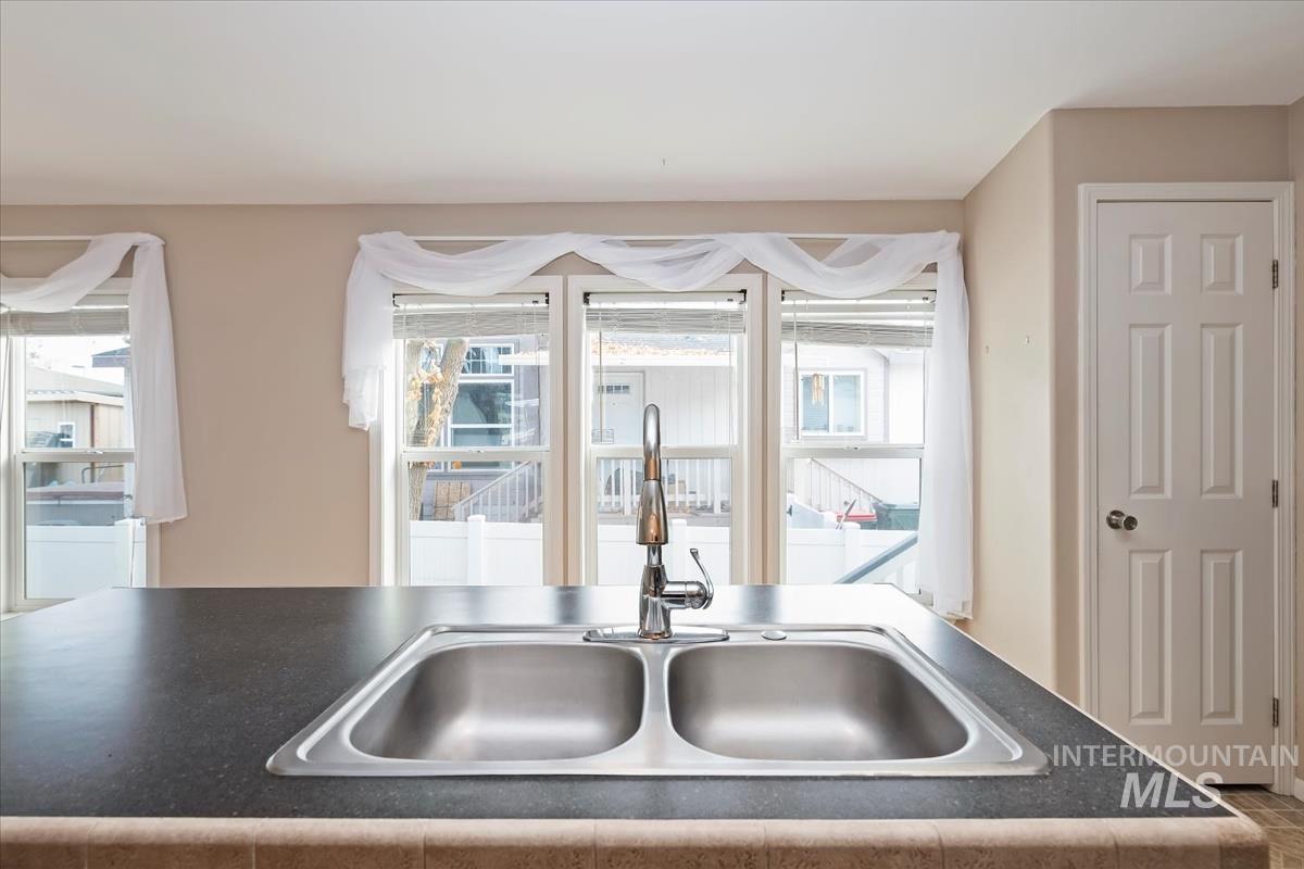 700 E Fairview Ave, Meridian, Idaho 83642-3308, 3 Bedrooms, 2 Bathrooms, Residential For Sale, Price $130,000, 98968035