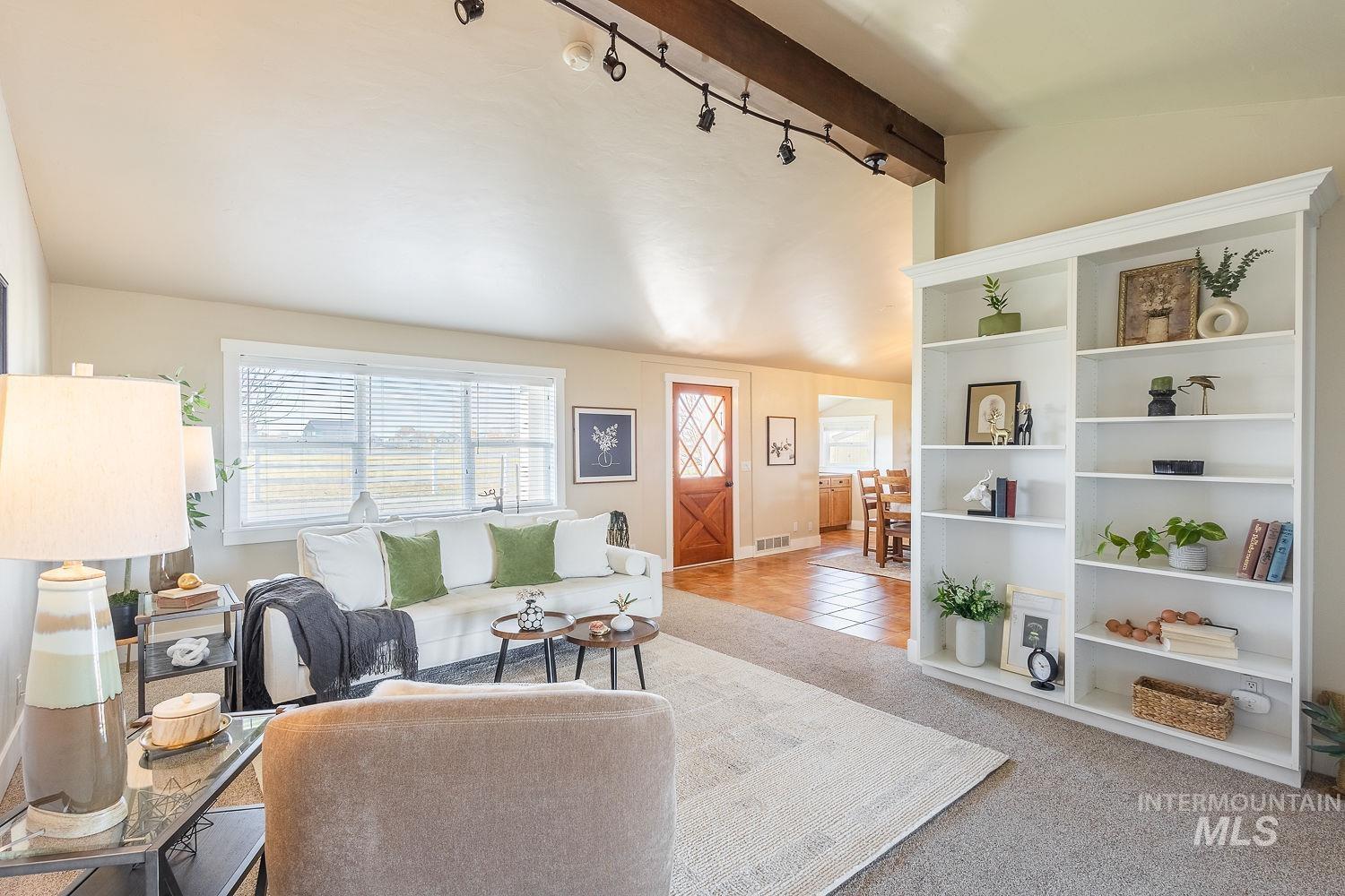 988 W King Rd., Kuna, Idaho 83634, 4 Bedrooms, 3.5 Bathrooms, Residential For Sale, Price $999,000, 98968036