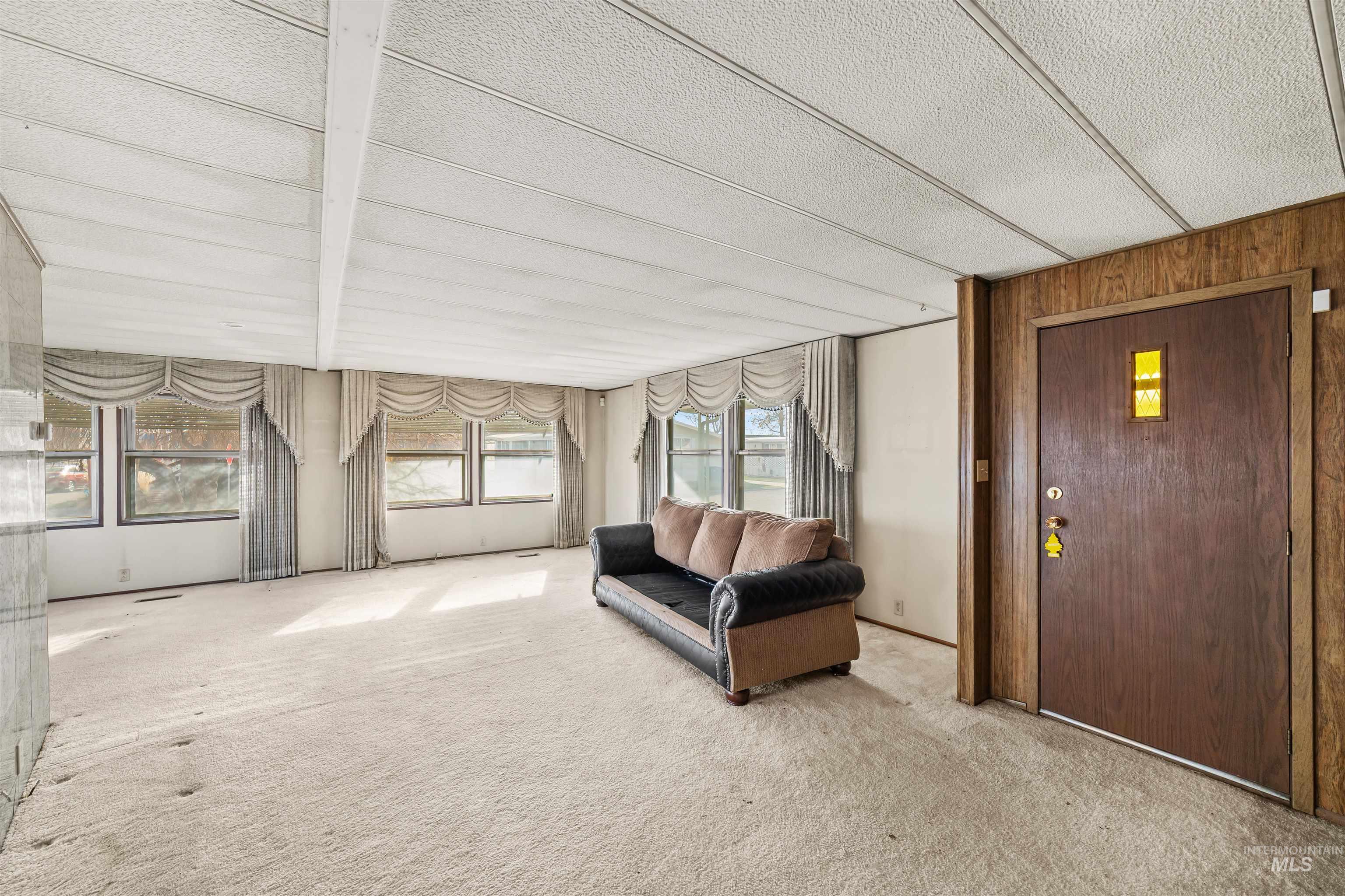 302 W. Driftwood Road, Boise, Idaho 83713, 2 Bedrooms, 2 Bathrooms, Residential For Sale, Price $60,000, 98968038