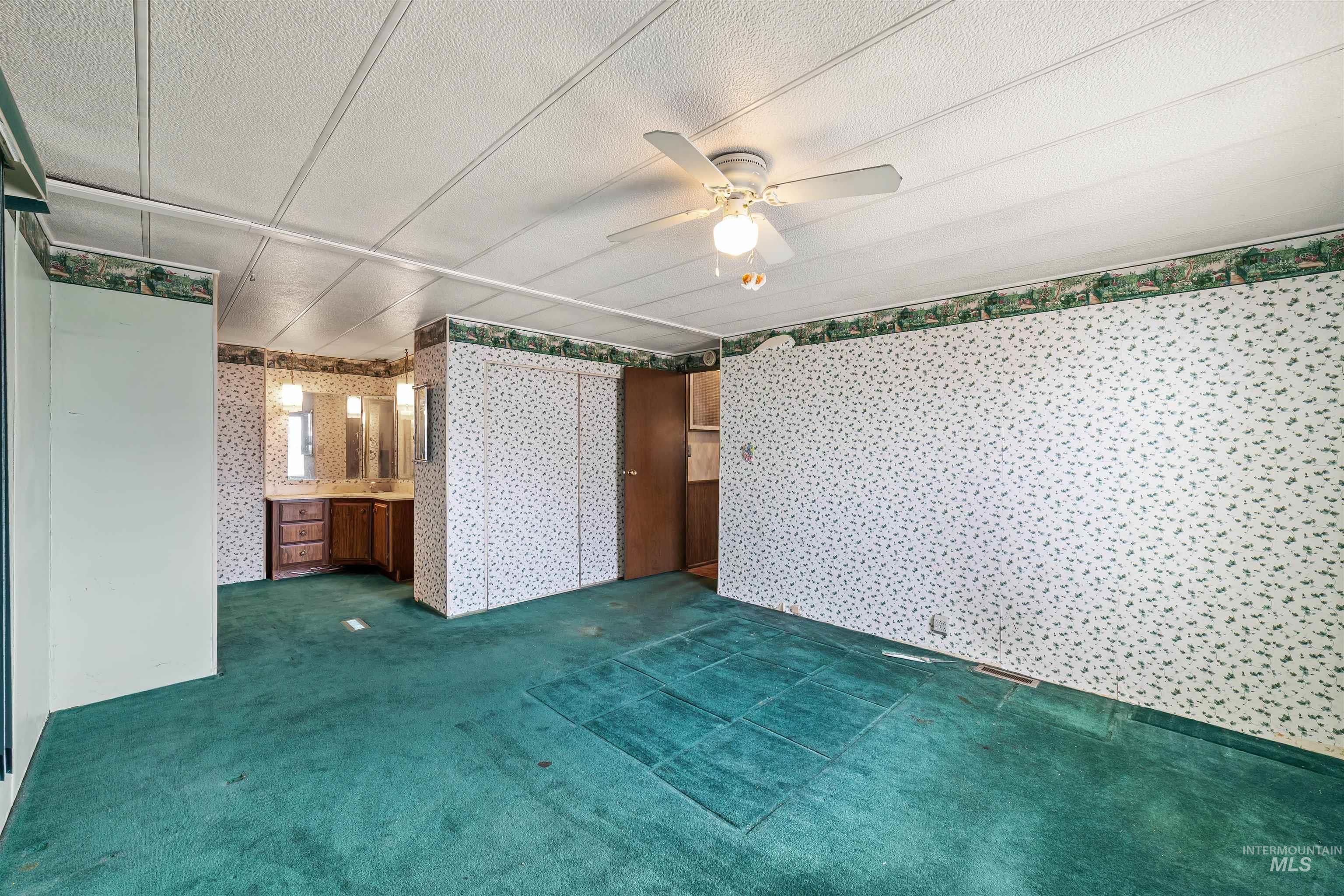 302 W. Driftwood Road, Boise, Idaho 83713, 2 Bedrooms, 2 Bathrooms, Residential For Sale, Price $60,000, 98968038