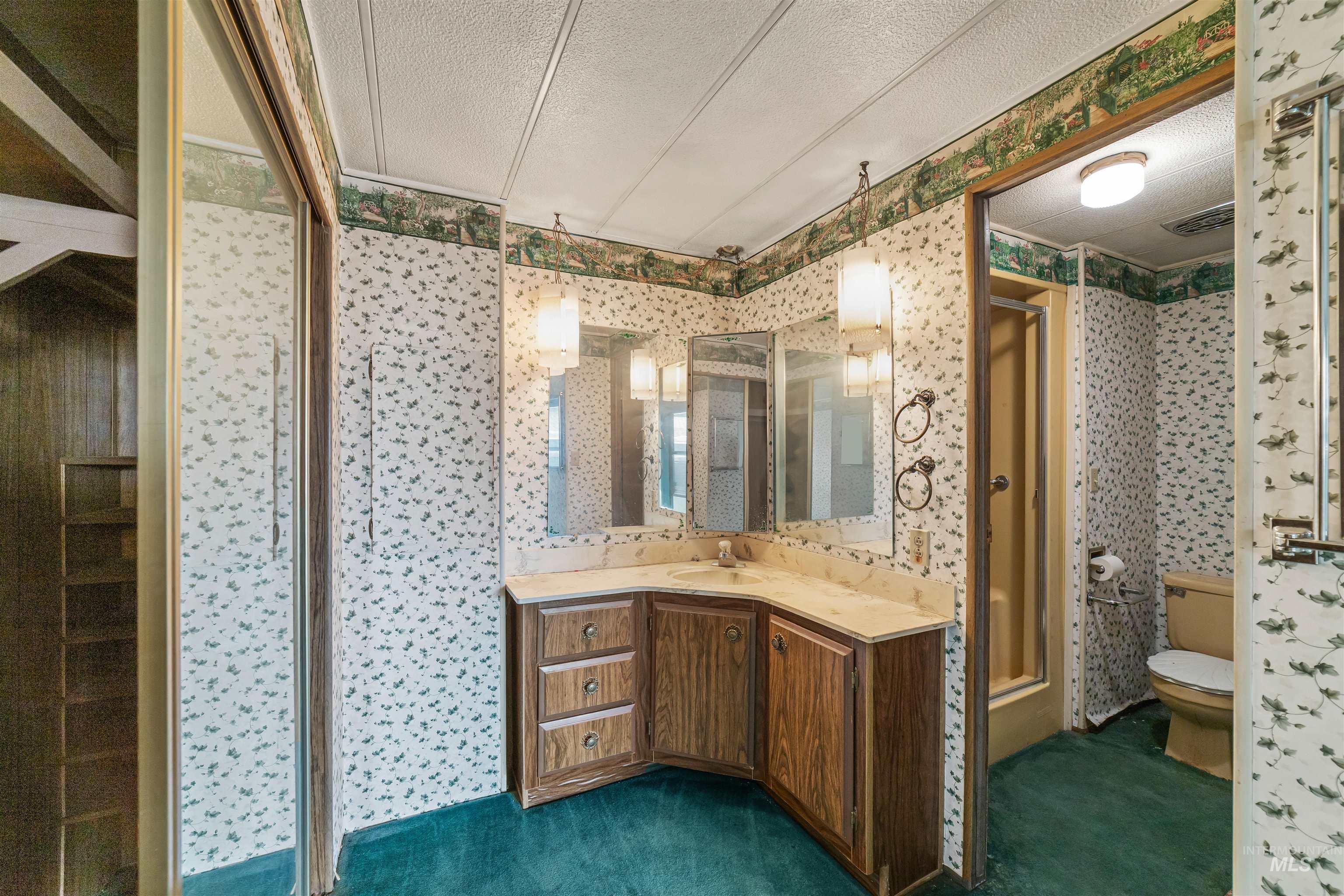 302 W. Driftwood Road, Boise, Idaho 83713, 2 Bedrooms, 2 Bathrooms, Residential For Sale, Price $60,000, 98968038