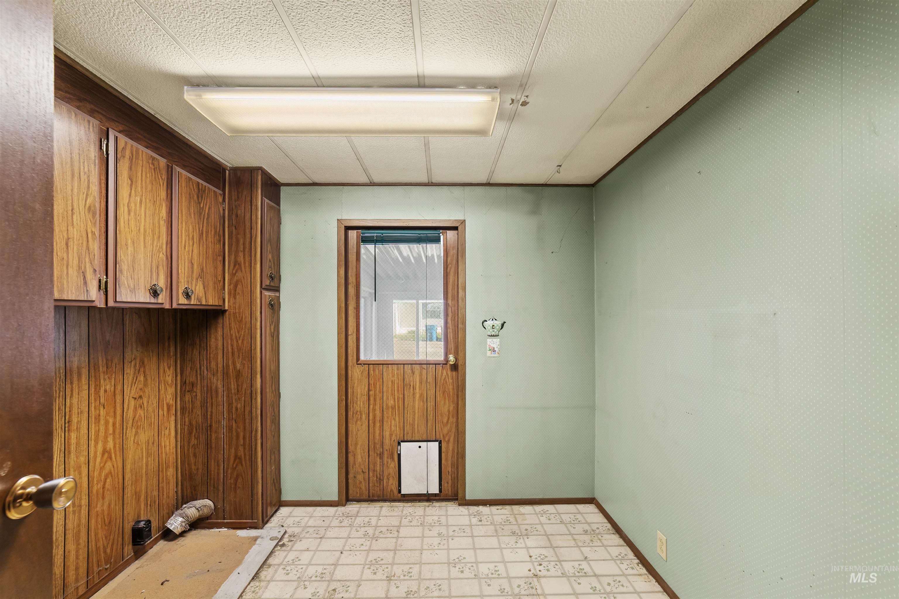 302 W. Driftwood Road, Boise, Idaho 83713, 2 Bedrooms, 2 Bathrooms, Residential For Sale, Price $60,000, 98968038