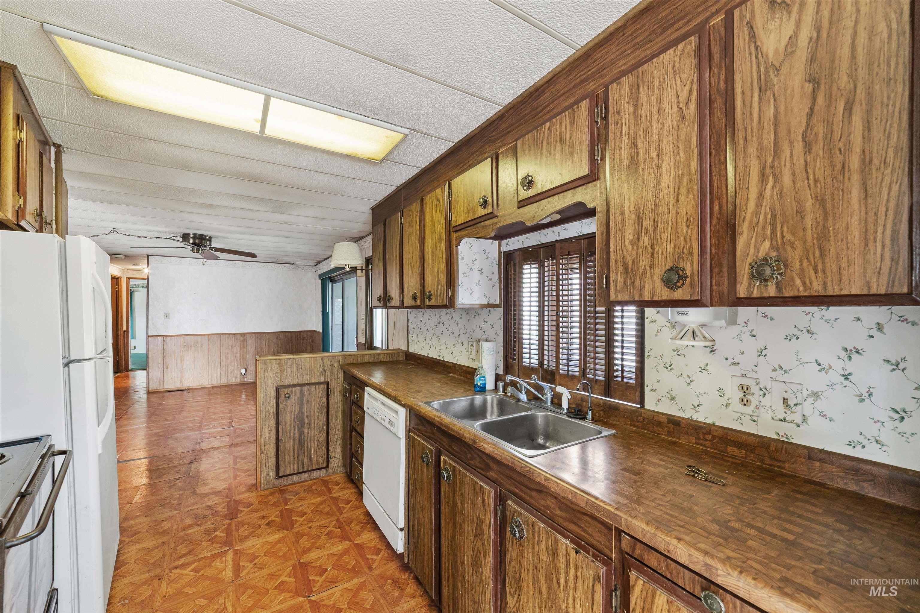 302 W. Driftwood Road, Boise, Idaho 83713, 2 Bedrooms, 2 Bathrooms, Residential For Sale, Price $60,000, 98968038