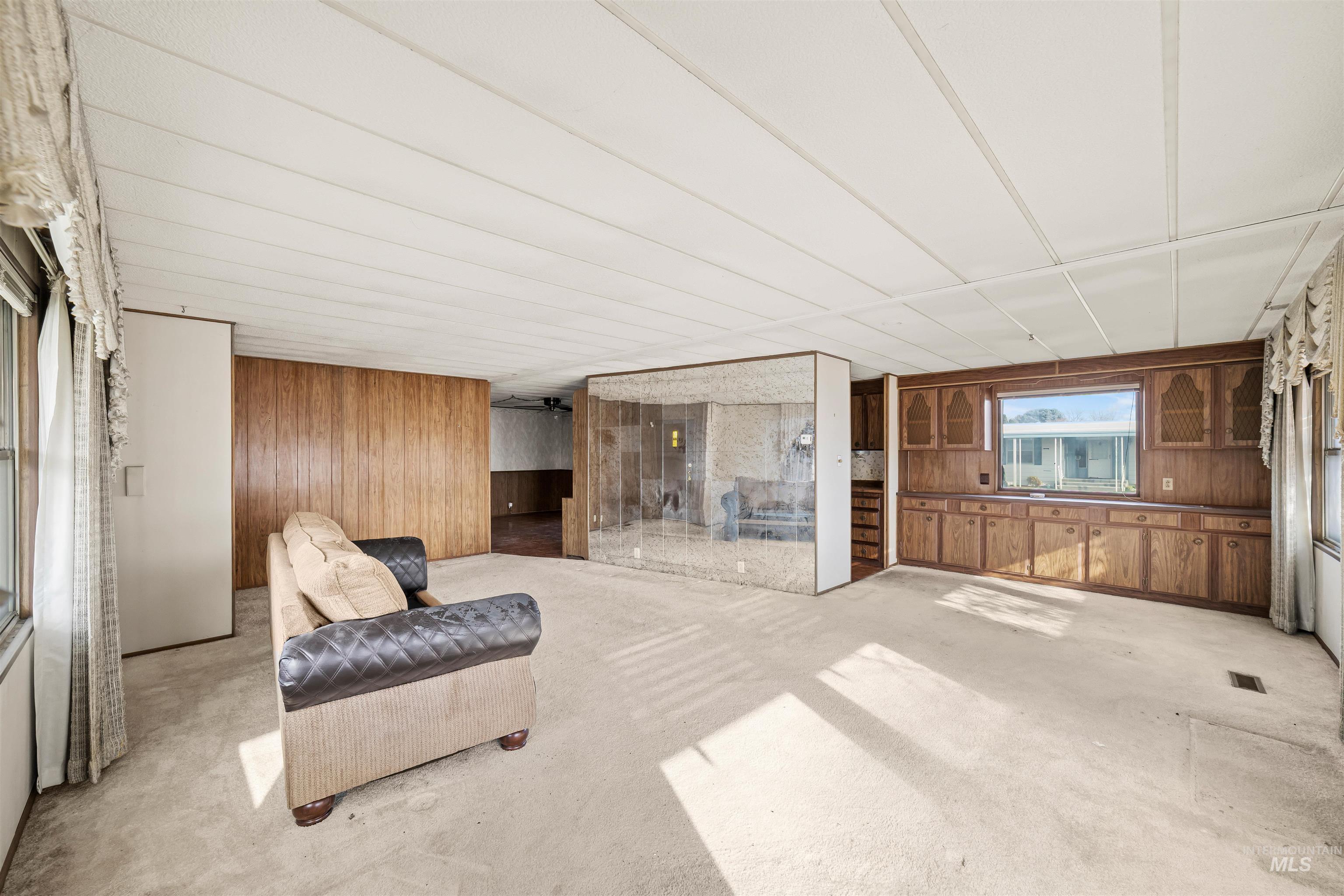 302 W. Driftwood Road, Boise, Idaho 83713, 2 Bedrooms, 2 Bathrooms, Residential For Sale, Price $60,000, 98968038