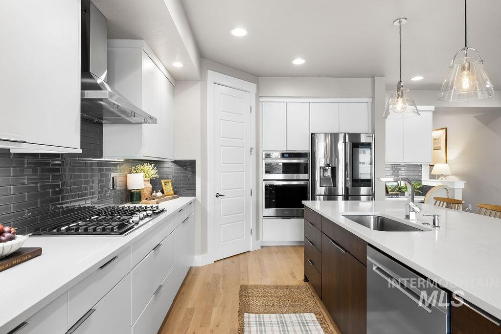 495 W Oak Springs, Meridian, Idaho 83642, 3 Bedrooms, 2 Bathrooms, Residential For Sale, Price $690,000, 98968039