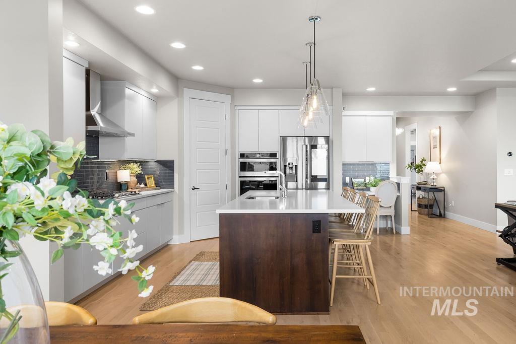 495 W Oak Springs, Meridian, Idaho 83642, 3 Bedrooms, 2 Bathrooms, Residential For Sale, Price $690,000, 98968039