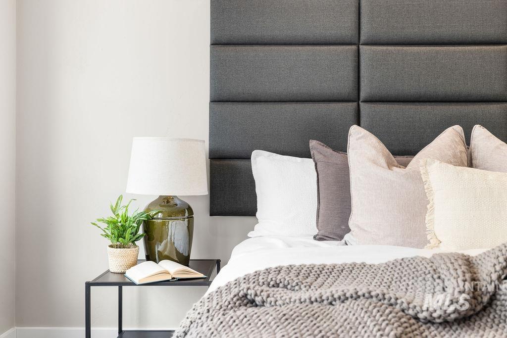 495 W Oak Springs, Meridian, Idaho 83642, 3 Bedrooms, 2 Bathrooms, Residential For Sale, Price $690,000, 98968039