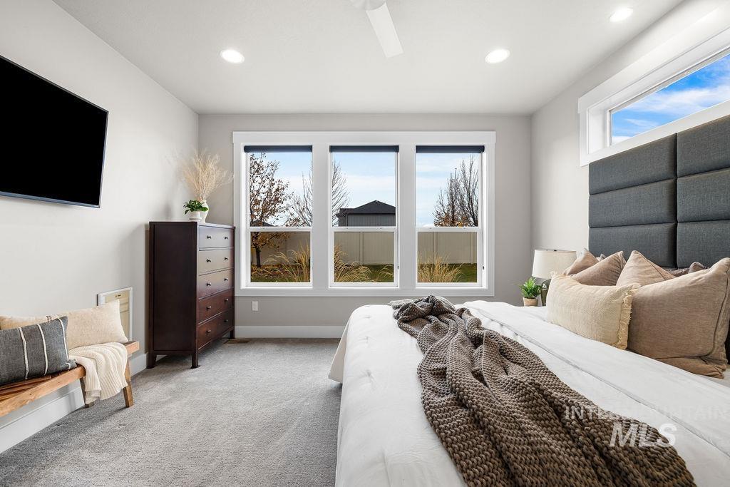 495 W Oak Springs, Meridian, Idaho 83642, 3 Bedrooms, 2 Bathrooms, Residential For Sale, Price $690,000, 98968039