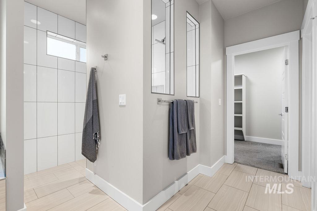 495 W Oak Springs, Meridian, Idaho 83642, 3 Bedrooms, 2 Bathrooms, Residential For Sale, Price $690,000, 98968039