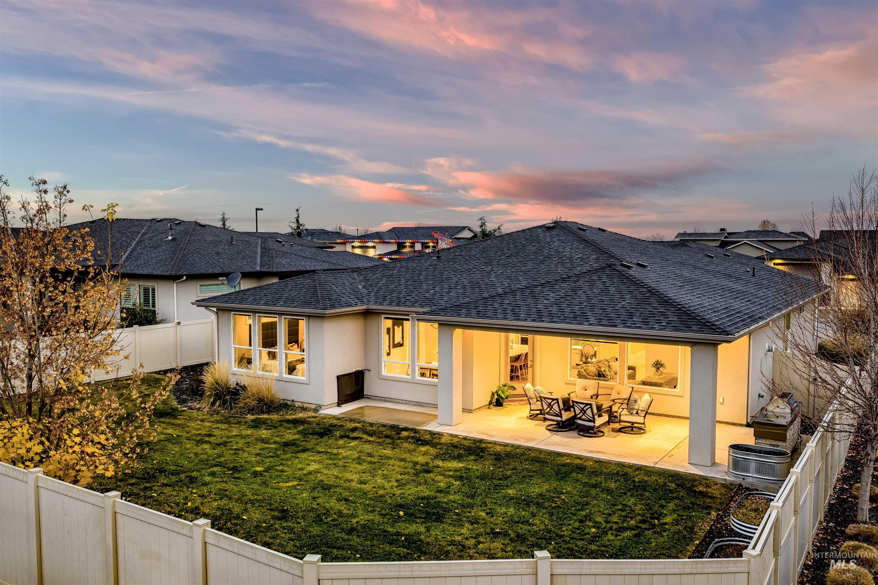 495 W Oak Springs, Meridian, Idaho 83642, 3 Bedrooms, 2 Bathrooms, Residential For Sale, Price $690,000, 98968039