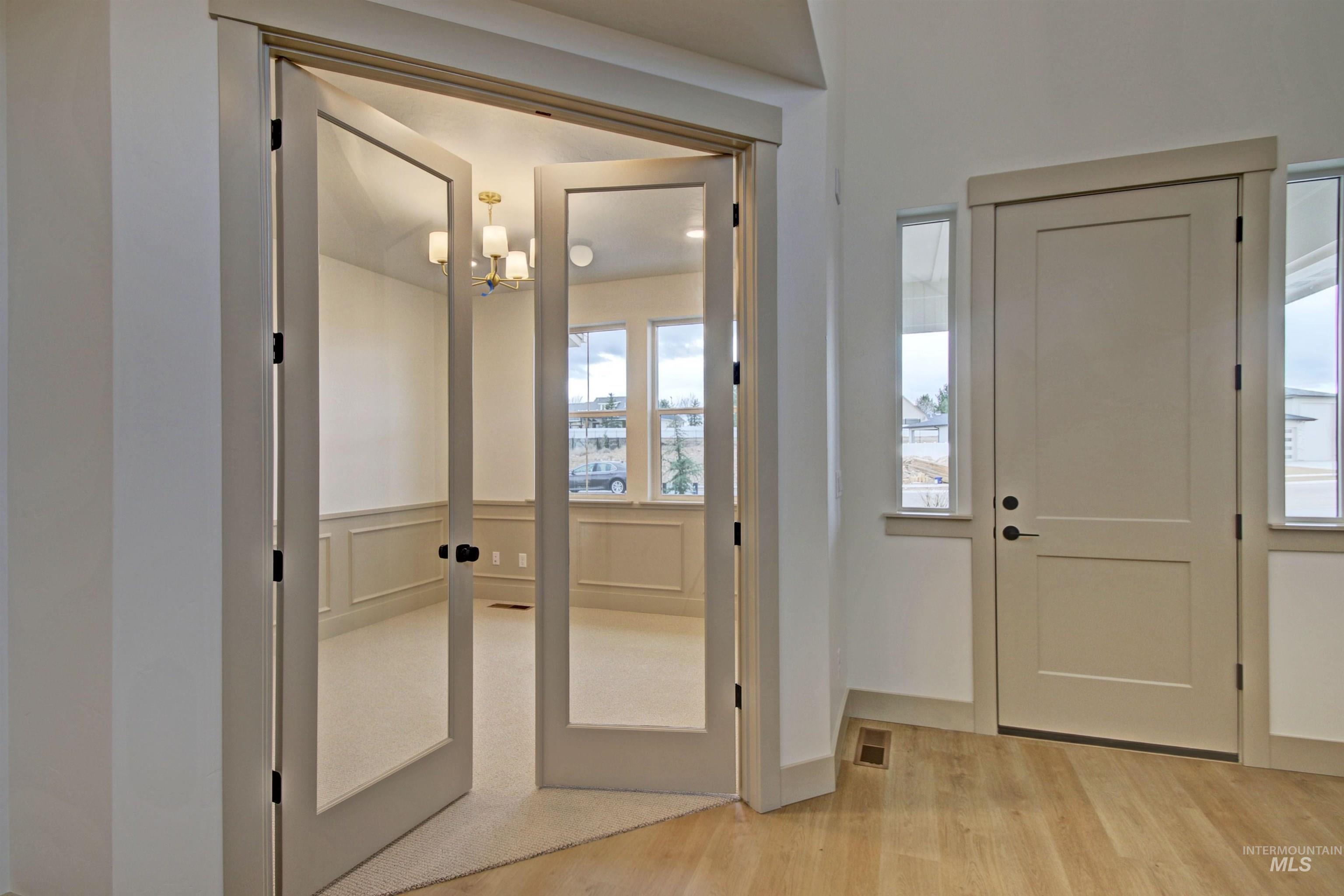 3366 W Golden Barrel St., Eagle, Idaho 83616, 4 Bedrooms, 3.5 Bathrooms, Residential For Sale, Price $1,290,000, 98968041