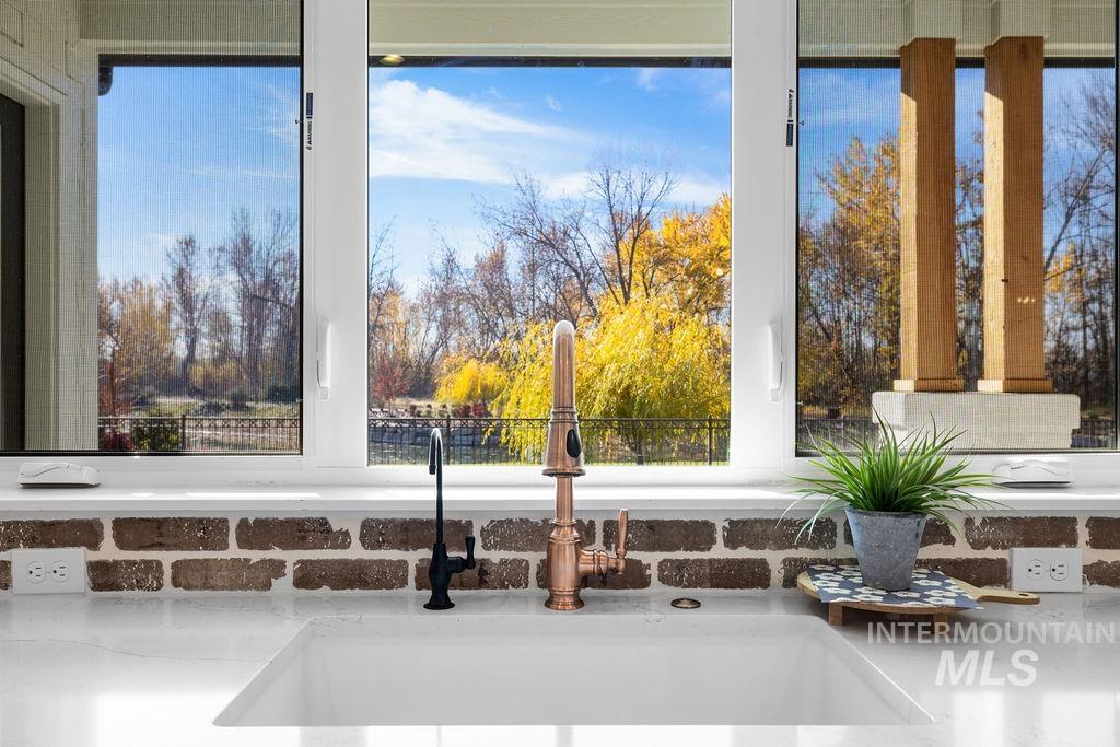 7723 W Hevelius, Eagle, Idaho 83616, 5 Bedrooms, 3.5 Bathrooms, Residential For Sale, Price $2,297,000,MLS 98968045