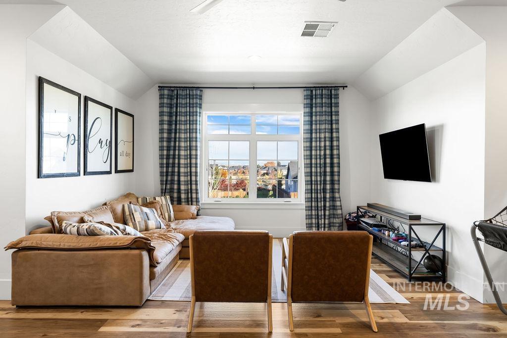 7723 W Hevelius, Eagle, Idaho 83616, 5 Bedrooms, 3.5 Bathrooms, Residential For Sale, Price $2,297,000,MLS 98968045